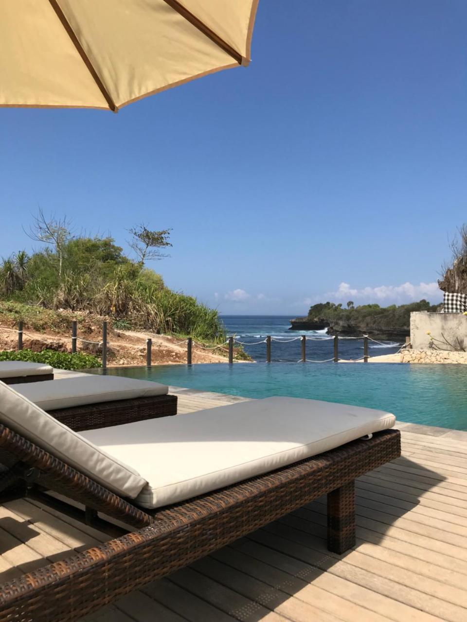 D'Byas Dream Beach Club And Villa レンボンガン島 エクステリア 写真