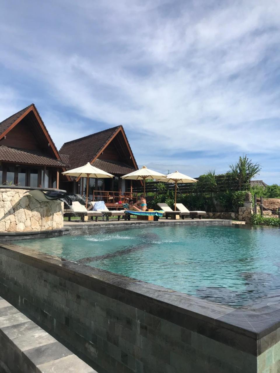 D'Byas Dream Beach Club And Villa レンボンガン島 エクステリア 写真