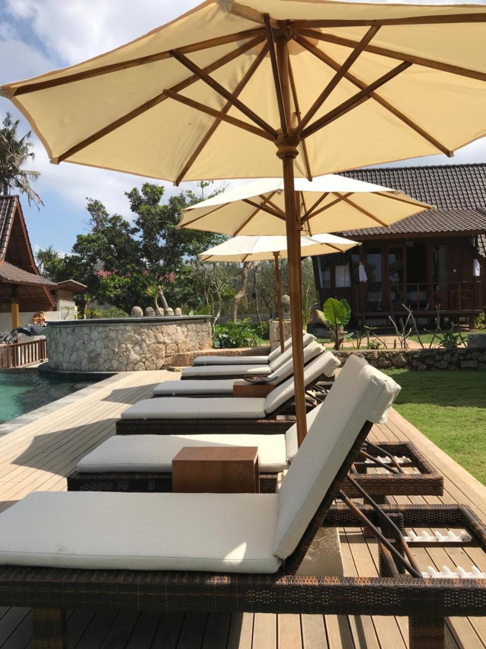D'Byas Dream Beach Club And Villa レンボンガン島 エクステリア 写真