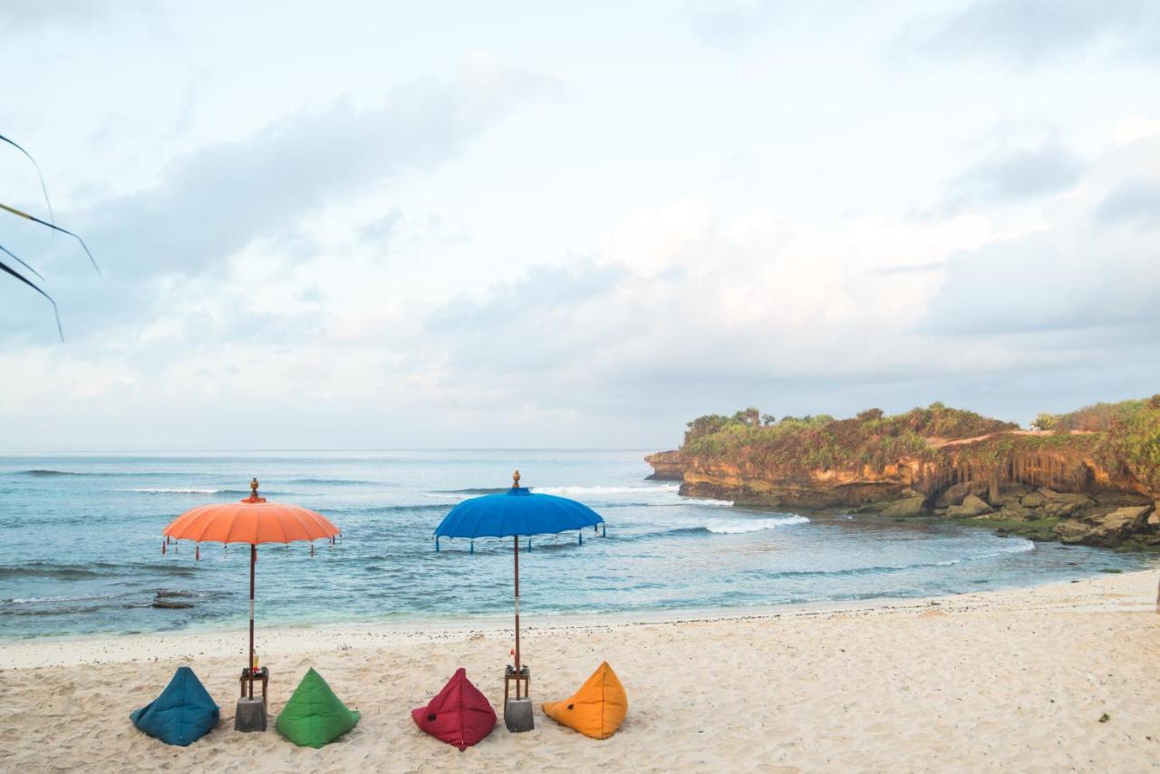 D'Byas Dream Beach Club And Villa レンボンガン島 エクステリア 写真